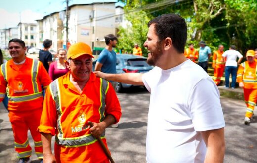 Prefeito-Renato-Junior-destaca-trabalho-de-15-mil-garis-e-reforca-conscientizacao-para-manter-Manaus-limpa-3
