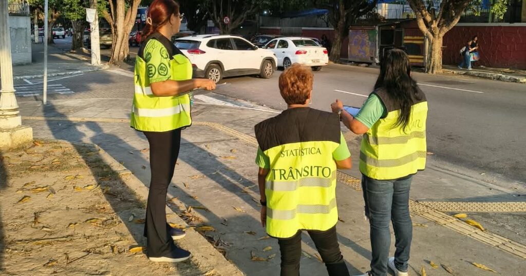 Pesquisa avalia circulação de veículos entre ruas do centro de Manaus